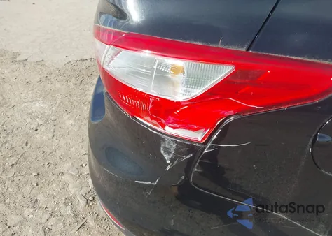 2014 Ford Focus Se from USA, damaged, VIN 1FADP3F21EL320236